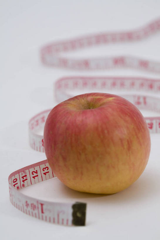 竖图,彩色,特写,白天,苹果,静物,水果,中国,亚洲,图片,食品,一个,尺,软尺,竖,摄影,东亚,影棚拍摄,bj174