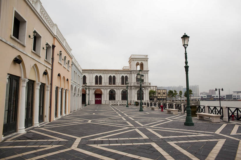 无人,码头,横图,彩色,室外,白天,旅游,度假,名胜古迹,标志建筑,城市,地标,建筑,街道,澳门,中国,遗迹,图片,建筑群,古典,古迹,文物,娱乐,建设,古建筑,地标建筑,享受,休闲,旅游胜地,放松,都市风光,文明,中国文化,古文明,渔人码头,繁荣,旅行,bj174