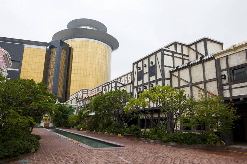 无人,横图,彩色,室外,白天,旅游,度假,名胜古迹,标志建筑,城市,地标,建筑,街道,澳门,中国,遗迹,图片,建筑群,古典,古迹,文物,娱乐,建设,古建筑,地标建筑,享受,休闲,旅游胜地,放松,都市风光,文明,中国文化,古文明,渔人码头,繁荣,旅行,bj174