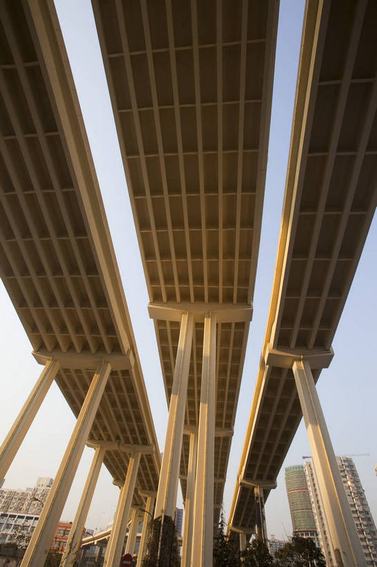 无人,竖图,彩色,室外,特写,白天,仰视,旅游,度假,名胜古迹,标志建筑,城市,道路,地标,建筑,上海,中国,遗迹,图片,高架,交通,古迹,文物,娱乐,建设,现代,古建筑,现代建筑,地标建筑,享受,休闲,旅游胜地,放松,摄影,都市风光,文明,中国文化,古文明,繁荣,旅行,快速路,bj174