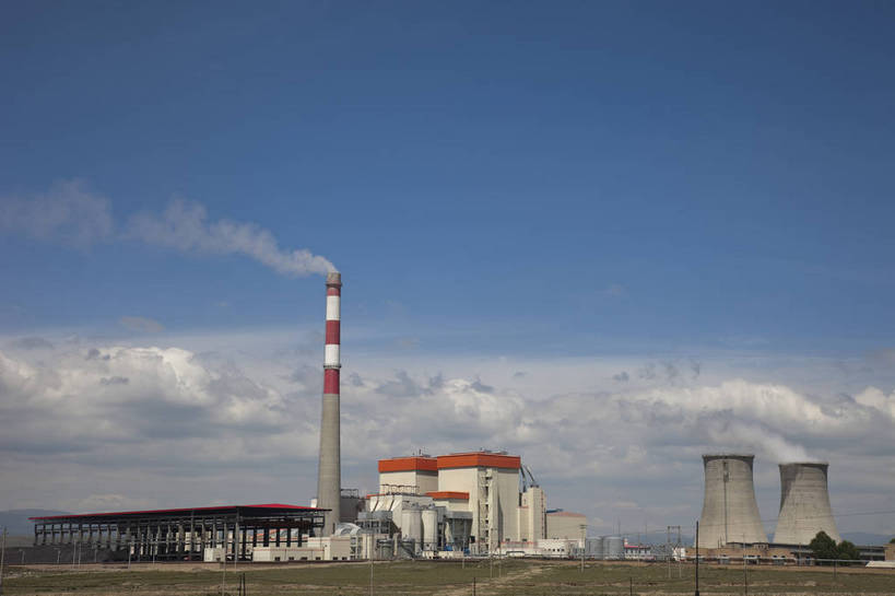 无人,工厂,横图,室外,白天,旅游,度假,烟囱,名胜古迹,标志建筑,城市,地标,建筑,遗迹,景观,古迹,文物,娱乐,建设,古建筑,天空,享受,休闲,旅游胜地,放松,中国文化,古文明,青海,原子城,旅行,传统文化,bj174