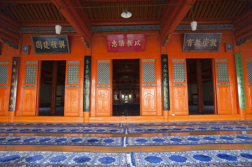 无人,寺庙,横图,室内,白天,旅游,度假,名胜古迹,标志建筑,地标,建筑,遗迹,彩绘,古迹,文物,娱乐,建设,古建筑,历史建筑,壁画,享受,休闲,旅游胜地,放松,宗教,中国文化,古文明,青海,西宁,东关清真大寺,旅行,传统文化,bj174