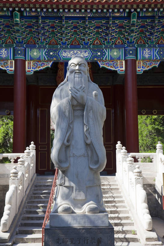 无人,竖图,室外,白天,旅游,名胜古迹,标志建筑,地标,建筑,雕塑,北京,中国,艺术,装饰,雕刻,雕像,柱子,文化遗产,建筑群,古典,建设,工艺品,旅游胜地,纪念,美术,中国文化,主题,陈列,东亚,功能,美学,旅行,传统文化,国子监,bj174