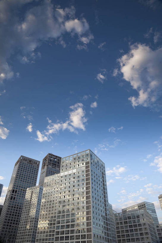 无人,竖图,室外,白天,旅游,度假,名胜古迹,标志建筑,城市,地标,建筑,北京,中国,遗迹,景观,古迹,文物,娱乐,建设,现代,古建筑,天空,享受,休闲,旅游胜地,摩天大厦,商务楼,放松,金融中心,古文明,东亚,繁荣,旅行,建外SOHO,bj174