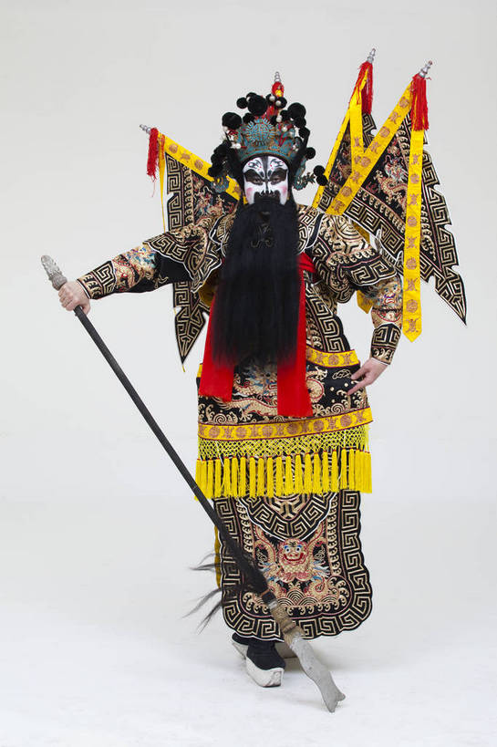 中年人,一个人,演员,竖图,彩色,白色背景,正面,化妆,北京,中国,亚洲,仅一个人,表演,艺术,造型,鲜艳,头饰,图片,注视,文化,脸谱,观察,看,站着,表情,竖,姿势,摄影,服饰,观看,动作,察看,关注,中国文化,戏剧,民族服饰,演出服,京剧,东亚,戏曲,国粹,男人,中国人,全身,影棚拍摄,化装,张飞,中国戏曲,传统文化,舞台妆,角色,花脸,净,bj174