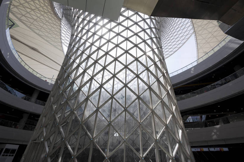 无人,横图,彩色,室内,特写,白天,旅游,度假,名胜古迹,标志建筑,城市,地标,建筑,上海,中国,亚洲,追赶,遗迹,图片,古迹,文物,娱乐,建设,现代,古建筑,浦东,地标建筑,外滩,享受,休闲,上海世博馆,场馆,世博馆,世博轴,上海世博会,世博,世博会,旅游胜地,放松,摄影,都市风光,文明,玻璃墙,中国文化,古文明,东亚,中华人民共和国,繁荣,旅行,传统文化,bj174