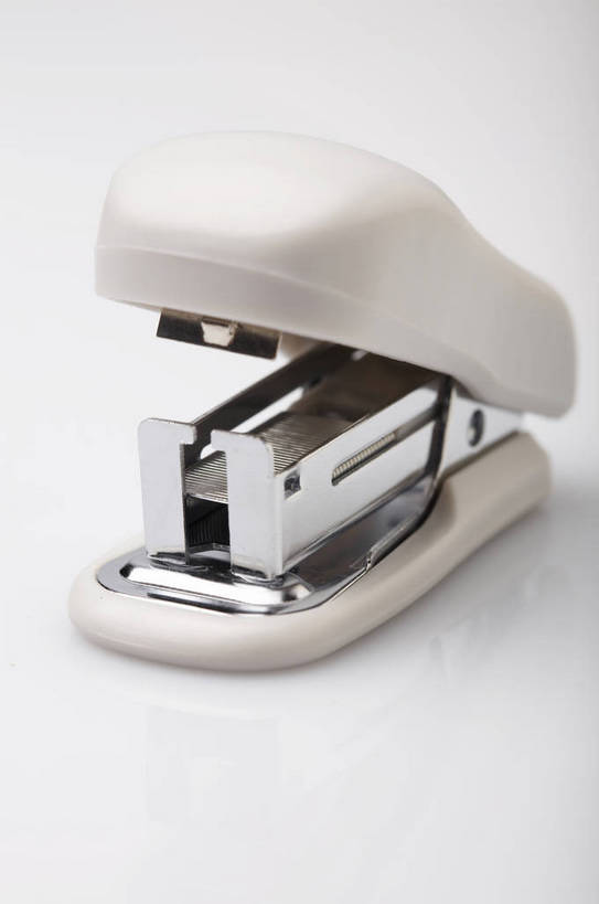 无人,竖图,棚拍,静物,光泽,金属,工具,办公用品,订书器,bj174