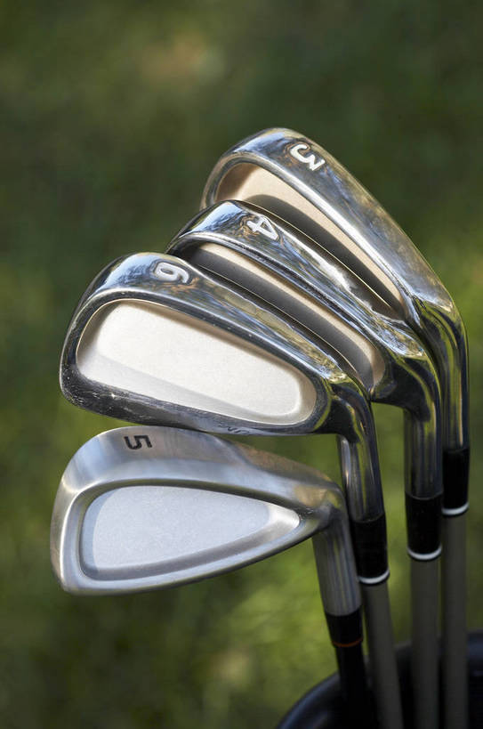 无人,竖图,室外,特写,比赛,运动,竞争,草坪,静物,材质,球类运动,生活,质地,娱乐,绿色,休闲,健康,积极,激情,高尔夫球杆,爱好,激烈,荣誉,周末,乐观,玩耍,休假,运动器材,bj174