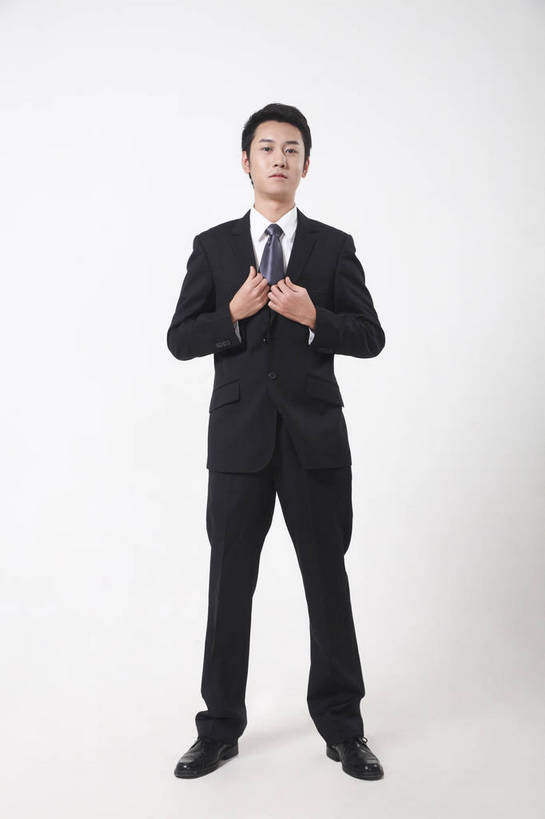 东方人,一个人,商务人士,微笑,竖图,彩色,室内,白色背景,正面,衬衫,西装,商务,安全,成功,职员,亚洲,中年,伸展,套装,正装,平静,人像,工作,领带,年轻,生活,注视,黄种人,现代,东方,一个,白色,观察,看,职业,健康,成年,成人,成熟,色彩,压力,友好,专注,舒展,金融,影棚,生活方式,经济,观看,宁静,察看,姿态,关注,气质,目标,和平,安详,贸易,形象,太平,安适,安好,宁靖,男人,男性,亚洲人,中国人,年轻人,白领,商人,上班族,全身,衬衣,商业,白领阶层,办公室职员,升职,行为,bj174