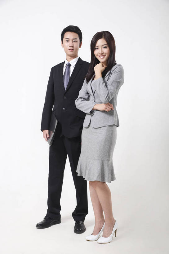 东方人,两个人,商务人士,微笑,竖图,彩色,室内,白色背景,正面,衬衫,西装,商务,安全,成功,职员,亚洲,中年,伸展,套装,正装,平静,人像,工作,领带,年轻,生活,注视,黄种人,现代,东方,白色,职业,健康,成年,成人,成熟,色彩,双人,压力,友好,专注,舒展,金融,影棚,生活方式,经济,宁静,姿态,关注,气质,目标,和平,安详,贸易,形象,太平,安适,安好,宁靖,男人,男性,年轻男性,年轻女性,女人,女性,亚洲人,中国人,年轻人,长发,白领,商人,上班族,全身,衬衣,商业,白领阶层,办公室职员,升职,行为,bj174