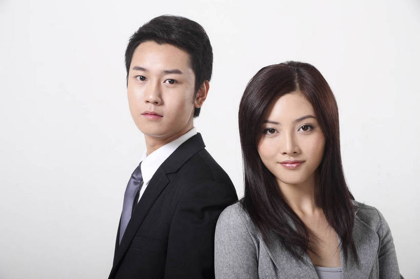 东方人,两个人,商务人士,秘书,商务女性,微笑,横图,彩色,室内,特写,白色背景,正面,衬衫,西装,商务,安全,成功,职员,亚洲,中年,伸展,套装,正装,平静,人像,工作,领带,年轻,生活,注视,黄种人,现代,东方,白色,职业,健康,成年,成人,成熟,色彩,双人,压力,友好,专注,舒展,金融,影棚,生活方式,经济,宁静,姿态,关注,气质,目标,商务装,和平,安详,贸易,工薪阶层,形象,太平,安适,安好,宁靖,男人,男性,年轻男性,年轻女性,女人,女性,亚洲人,中国人,年轻人,长发,白领,商人,上班族,半身,衬衣,商业,白领阶层,办公室职员,升职,行为,bj174
