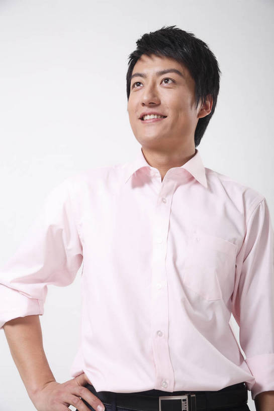 东方人,商务人士,微笑,竖图,彩色,室内,特写,白色背景,正面,衬衫,西装,商务,安全,成功,职员,亚洲,中年,伸展,套装,正装,平静,人像,工作,领带,年轻,生活,注视,黄种人,现代,东方,一个,白色,职业,健康,成年,成人,成熟,色彩,压力,友好,专注,舒展,金融,影棚,生活方式,经济,宁静,姿态,关注,气质,目标,和平,安详,凝望,贸易,形象,太平,安适,安好,宁靖,男人,男性,亚洲人,中国人,年轻人,白领,商人,上班族,半身,衬衣,商业,白领阶层,办公室职员,升职,行为,bj174