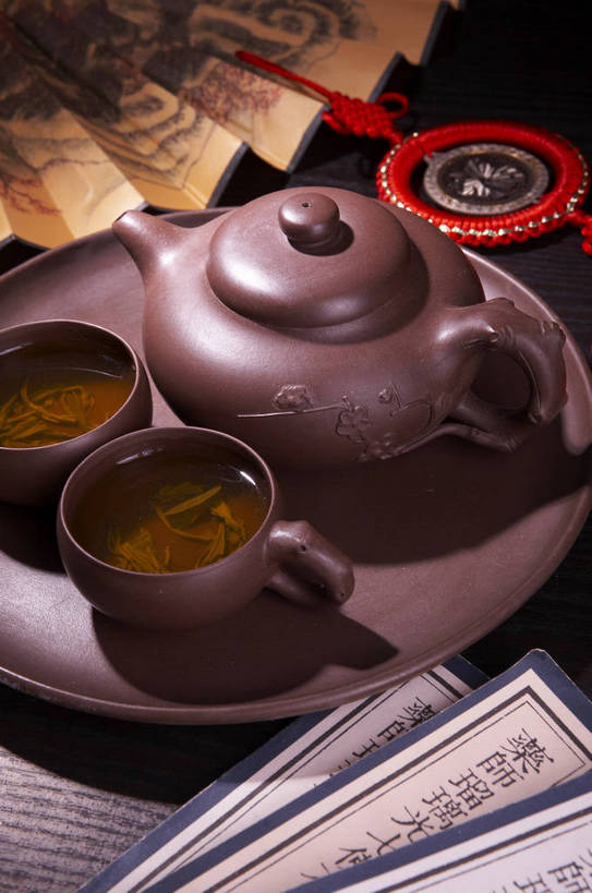 无人,摄影师,竖图,棚拍,静物,书籍,红色背景,折扇,文化,古色古香,特色,书本,中国结,摄影,紫砂壶,影棚,精致,古书,文明,摄影棚,摄像师,雅致,茶杯,书,图书,影棚拍摄,拍摄,文献,古籍,线装,线装书,bj174