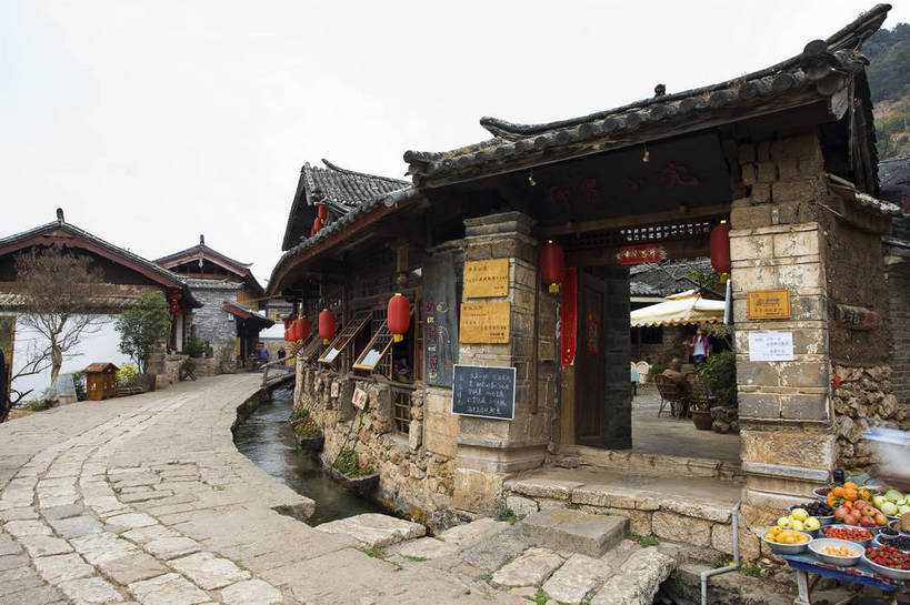 无人,横图,彩色,室外,白天,旅游,度假,名胜古迹,标志建筑,城市,地标,建筑,丽江,中国,遗迹,民俗,图片,建筑群,古典,古迹,历史,文物,娱乐,建设,古建筑,商业街,云南,民居,古镇,古代,地标建筑,享受,休闲,旅游胜地,放松,摄影,都市风光,文明,中国文化,古文明,古远,旅行,居住区,传统文化,束河古镇,bj174