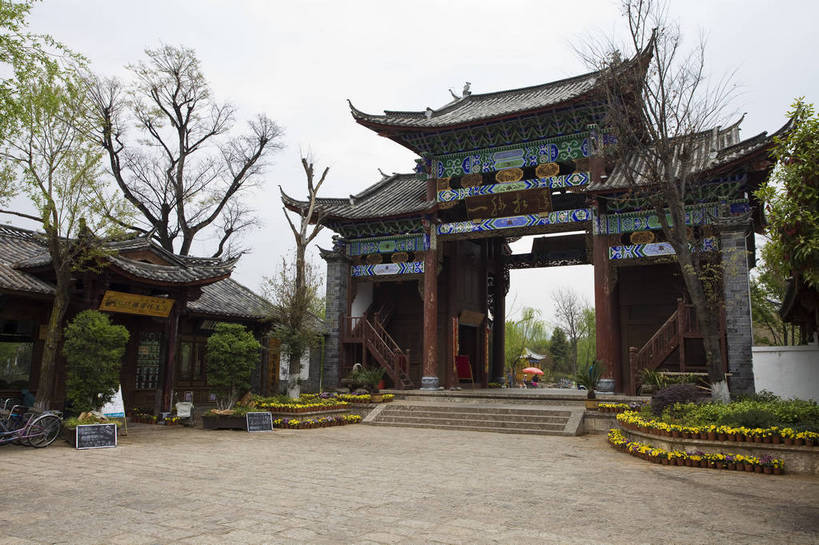 无人,横图,彩色,室外,白天,旅游,度假,名胜古迹,标志建筑,城市,地标,建筑,丽江,中国,遗迹,民俗,图片,建筑群,古典,古迹,历史,文物,娱乐,建设,古建筑,商业街,云南,民居,古镇,古代,地标建筑,享受,休闲,旅游胜地,放松,摄影,都市风光,文明,中国文化,古文明,古远,旅行,居住区,传统文化,束河古镇,bj174