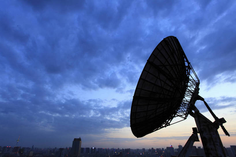 无人,横图,彩色,室外,特写,白天,通讯,城市,中国,卫星接收器,图片,景观,白云,蓝天,摄影,剪影,辽宁,沈阳,夕阳,bj174