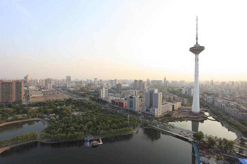 无人,公园,横图,俯视,彩色,室外,特写,白天,旅游,度假,湖,名胜古迹,标志建筑,城市,大桥,地标,建筑,中国,亚洲,遗迹,图片,景观,塔,古迹,文物,娱乐,建设,古建筑,现代建筑,享受,休闲,旅游胜地,放松,摄影,电视塔,古文明,东亚,辽宁,辽宁省,沈阳,中华人民共和国,省会,沈阳市,辽,东北地区,沈河区,东北,中国东北地区,东北三省,东三省,青年公园,bj174