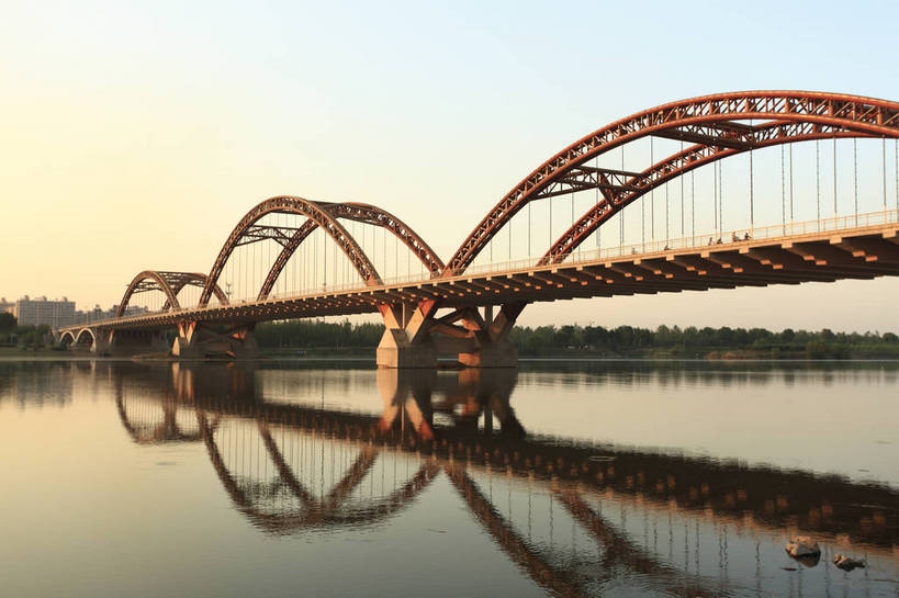 无人,横图,彩色,室外,白天,旅游,度假,名胜古迹,标志建筑,大桥,地标,建筑,桥梁,中国,亚洲,遗迹,图片,河岸,桥,古迹,文物,娱乐,建设,古建筑,拱桥,自然,享受,休闲,旅游胜地,放松,摄影,拱形,风光,古文明,东亚,辽宁,辽宁省,沈阳,中华人民共和国,省会,沈阳市,辽,东北地区,钢拱桥,东北,中国东北地区,东北三省,东三省,浑河,长青桥,bj174