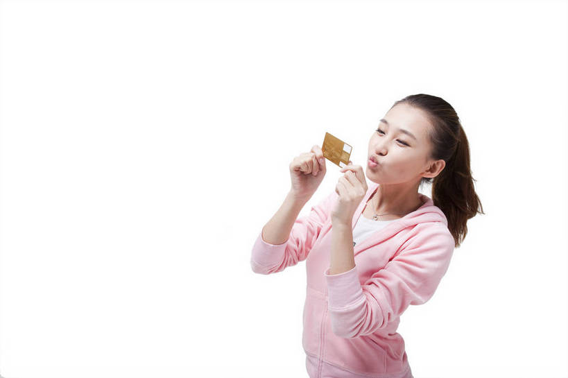 东方人,一个人,站,横图,彩色,室内,白天,侧面,时尚,满意,自由,北京,中国,人物,图片,浪漫,美丽,休闲装,享受,休闲,活力,可爱,美女,理财,摄影,生活方式,青春,优雅,银行卡,年轻女性,女人,女性,亚洲人,中国人,年轻人,半身,影棚拍摄,愉快,飞吻,bj174