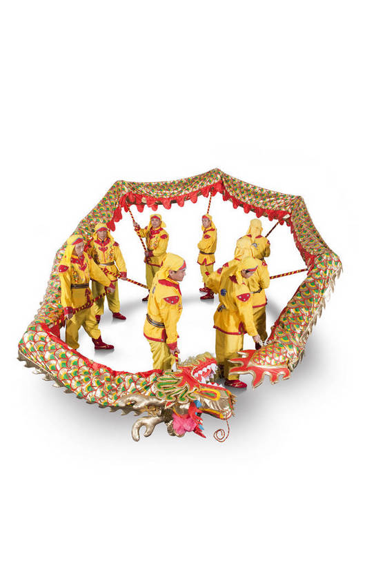 成年人,演员,竖图,彩色,室内,白天,抠图,白色背景,正面,满意,北京,中国,春节,新年,亚洲,表演,节日,艺术,造型,鲜艳,龙,头饰,图片,文化,排列,舞龙,站着,一群人,享受,喜庆,姿势,摄影,服饰,动作,中国文化,民族服饰,演出服,东亚,盘龙,男人,男性,年轻男性,中国人,年轻人,全身,影棚拍摄,传统文化,bj174