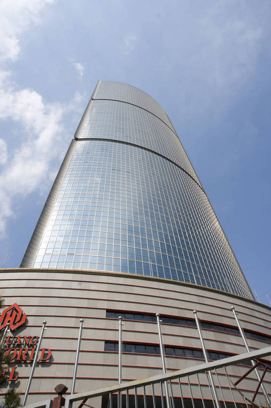 无人,摄影师,宾馆,竖图,彩色,室外,白天,仰视,旅游,城市,大厦,建筑,酒店,摩天大楼,写字楼,北京,中国,亚洲,繁华,壮观,首都,东方,现代化,白云,风景,蓝天,晴天,雄伟,京广中心,东亚,摄像师,发展,中华人民共和国,北京市,京,北平,华北地区,繁荣,进步,旅行,高层建筑,北京CBD,北京商务中心区,中国北京大北窑,东三环,bj174