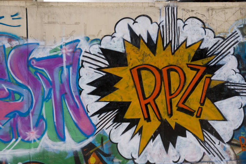 无人,摄影师,横图,彩色,室外,白天,旅游,水,城市,北京,中国,亚洲,艺术,文化,风景,展示,展览,文明,近景,摄像师,幽静,涂鸦,bj174