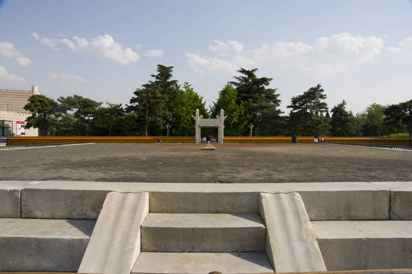 无人,摄影师,公园,横图,彩色,室外,白天,旅游,建筑,北京,中国,亚洲,古老,壮观,庭院,古迹,文化,古建筑,东方,台阶,树,名胜,白云,风景,蓝天,阳光,晴天,宁静,空旷,安宁,文明,摄像师,中山公园,旅行,bj174