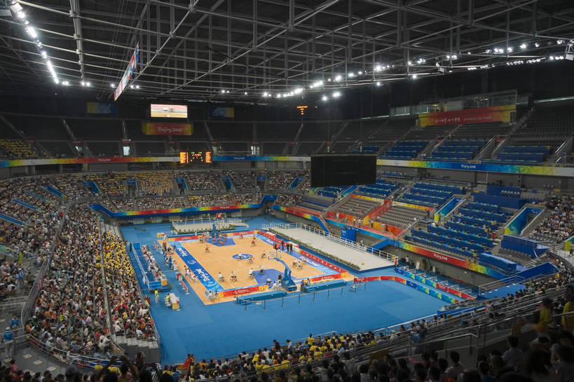 观众,摄影师,体育馆,横图,俯视,彩色,室内,锻炼,旅游,快乐,比赛,运动,竞争,城市,建筑,中国,亚洲,灯光,内部,娱乐,建筑物,现代化,风景,休闲,奥林匹克,奥运,热闹,经济,体育运动,摄像师,体育,高角度拍摄,健身,奥运会,奥林匹克运动,北京奥运会,国家体育馆,2008年北京奥运会,bj174