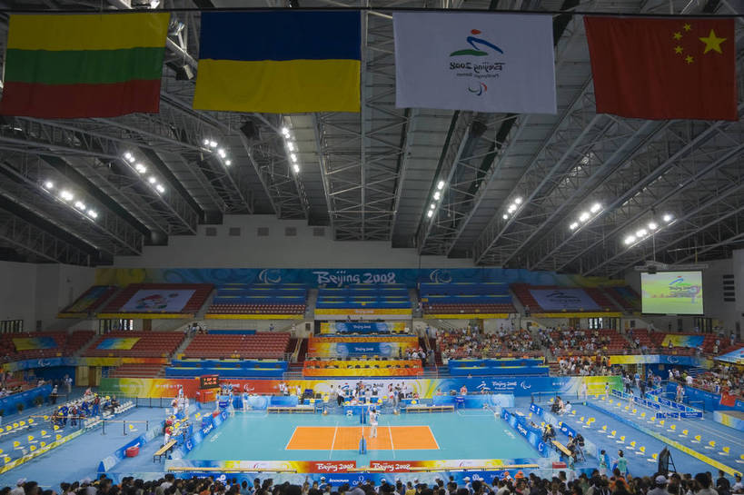 观众,摄影师,体育馆,横图,彩色,室内,白天,锻炼,旅游,快乐,比赛,运动,竞争,城市,建筑,北京,中国,亚洲,云,首都,娱乐,现代化,风景,天,休闲,奥林匹克,奥运,经济,体育运动,东亚,摄像师,海淀区,中华人民共和国,北京市,京,北平,华北地区,体育,健身,奥运会,奥林匹克运动,北京奥运会,2008年北京奥运会,中国农大,中国农业大学,中国农业大学体育馆,bj174