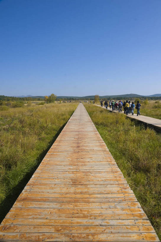 摄影师,竖图,彩色,室外,白天,旅游,草原,美景,道路,坝上,中国,亚洲,游人,景观,辽阔,名胜,风景,蓝天,阳光,自然,景色,蒙,晴天,自然风光,东亚,摄像师,内蒙古,塞罕坝,中华人民共和国,华北地区,河北,河北省,冀,内蒙古自治区,鄂尔多斯市,承德,承德市,幽静,自然景观,丰宁县,大滩镇,坝上草原,丰宁满族自治县,京北第一草原,丰宁,杭锦旗,七星湖,bj174