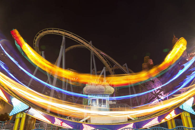 公园,游乐园,横图,彩色,室外,旅游,度假,名胜古迹,标志建筑,地标,建筑,夜景,北京,中国,遗迹,图片,景观,古迹,文物,娱乐,建设,古建筑,享受,休闲,旅游胜地,放松,摄影,游乐设施,儿童乐园,公共场所,欢乐谷,古文明,灯火辉煌,bj174