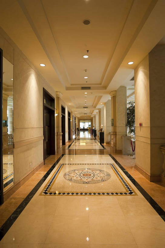 竖图,彩色,室内,白天,城市,建筑,酒店,北京,中国,亚洲,图片,走廊,首都,豪华,现代,大厅,现代建筑,大堂,休闲,摄影,生活方式,环境,东亚,中华人民共和国,北京市,京,北平,华北地区,昌平区,昌平,北京龙城丽宫国际酒店,龙城丽宫国际酒店,bj174