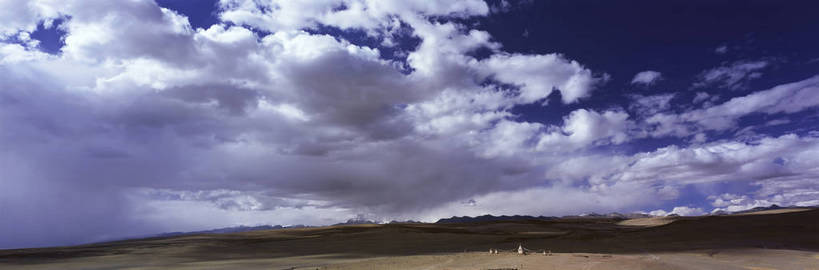 无人,横图,彩色,室外,白天,旅游,度假,名胜古迹,山,山脉,标志建筑,地标,建筑,中国,亚洲,遗迹,图片,古迹,文物,娱乐,建设,古建筑,西藏,白云,风景,蓝天,天空,自然,平原,群山,享受,休闲,远景,旅游胜地,放松,摄影,地理,风光,宁静,空旷,自然风光,藏,古文明,东亚,纯净,西藏自治区,中华人民共和国,西南地区,阿里,阿里市,苍凉,bj174