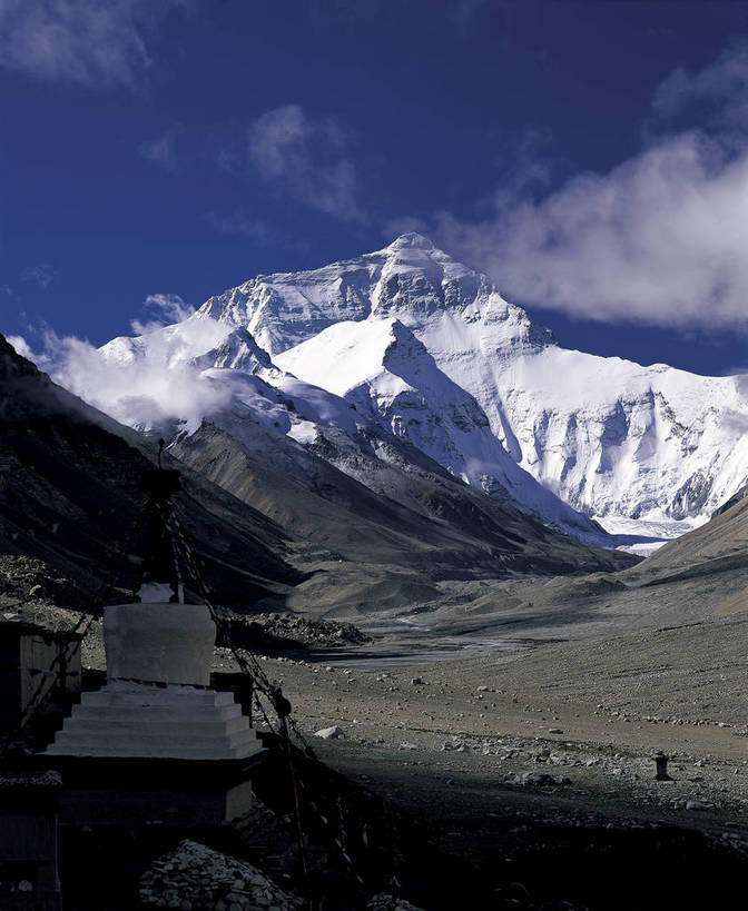 无人,竖图,彩色,室外,白天,旅游,度假,美景,名胜古迹,山,雪山,标志建筑,地标,建筑,珠峰,尼泊尔,中国,亚洲,遗迹,图片,高山,山峰,高峰,古迹,文物,娱乐,建设,古建筑,西藏,风景,蓝天,天空,自然,享受,休闲,旅游胜地,放松,摄影,地理,风光,宁静,顶峰,自然风光,南亚,古文明,东亚,青海,青海省,神山天葬台,尼泊尔王国,中华人民共和国,珠穆朗玛峰,西北地区,青,玉树州,玉树藏族自治州,世界屋脊,颠峰,圣母峰,珠穆朗玛,险峻,萨加玛塔峰,玉树,唐古拉山脉,巅峰,bj174