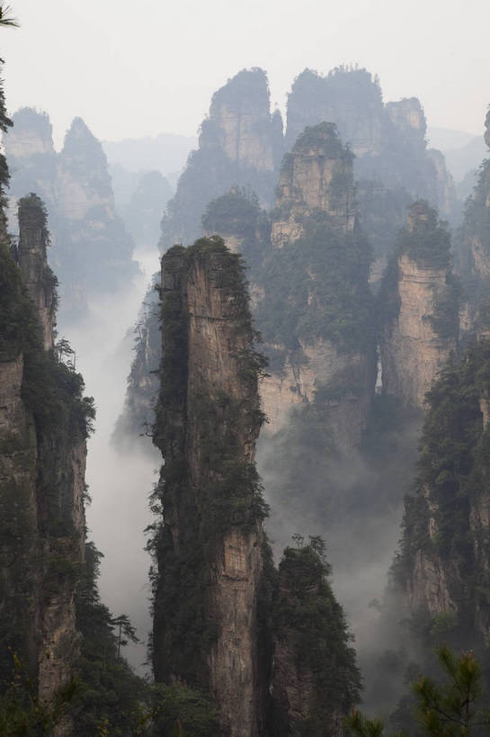 无人,竖图,彩色,室外,白天,旅游,度假,美景,名胜古迹,山,标志建筑,地标,建筑,张家界,中国,遗迹,图片,景观,山峰,古迹,文物,娱乐,建设,古建筑,树木,天空,自然,享受,休闲,旅游胜地,安静,放松,竖,摄影,风光,中国文化,自然风光,古文明,湖南,险峻,旅行,bj174