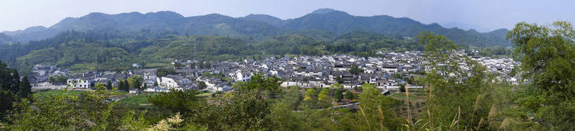 横图,彩色,室外,白天,旅游,度假,名胜古迹,山,山脉,田园,标志建筑,地标,建筑,西递,中国,遗迹,图片,建筑群,古典,古迹,文物,娱乐,建设,古建筑,民居,古镇,天空,村庄,享受,休闲,旅游胜地,放松,摄影,水乡,文明,山村,中国文化,古文明,安徽,古代文明,旅行,居住区,bj174