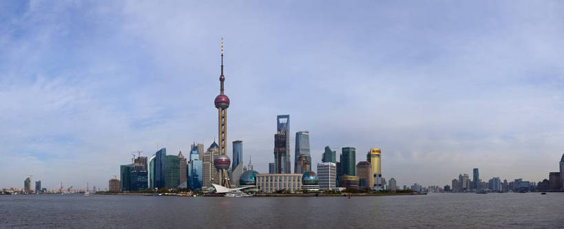 横图,彩色,室外,白天,旅游,城市风光,城市,建筑,船,上海,中国,游人,图片,建筑群,辉煌,东方明珠,黄浦江,金茂大厦,现代建筑,天空,地标建筑,外滩,远景,旅游胜地,摄影,环球金融中心,经济,文明,中国文化,发展,繁荣,江,旅行,bj174