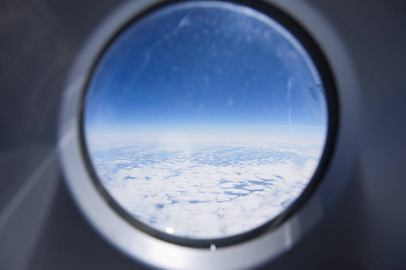 横图,俯视,航拍,飞机,窗,景观,云,云海,蓝色,天空,自然,鸟瞰,高空,纯净,bj174