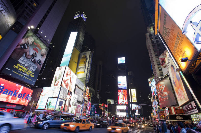 广场,横图,彩色,室外,特写,旅游,办公楼,美景,城市风光,城市,道路,建筑,街道,路,霓虹灯,商场,夜景,公路,纽约,美国,游人,广告牌,图片,景观,灯光,曼哈顿,交通,辉煌,现代建筑,旅游胜地,摩天大厦,景色,摄影,时代广场,文明,发展,灯火辉煌,繁荣,马路,旅行,购物中心,bj174