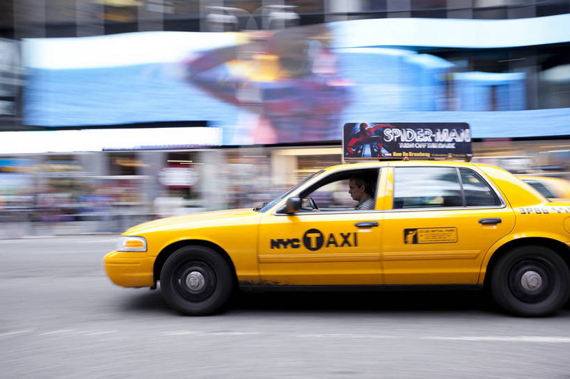 广场,横图,彩色,室外,白天,旅游,办公楼,美景,城市风光,城市,道路,建筑,街道,路,霓虹灯,商场,公路,出租车,纽约,美国,游客,广告牌,图片,景观,曼哈顿,交通,辉煌,现代建筑,旅游胜地,摩天大厦,景色,摄影,时代广场,文明,动态,发展,繁荣,马路,旅行,购物中心,bj174