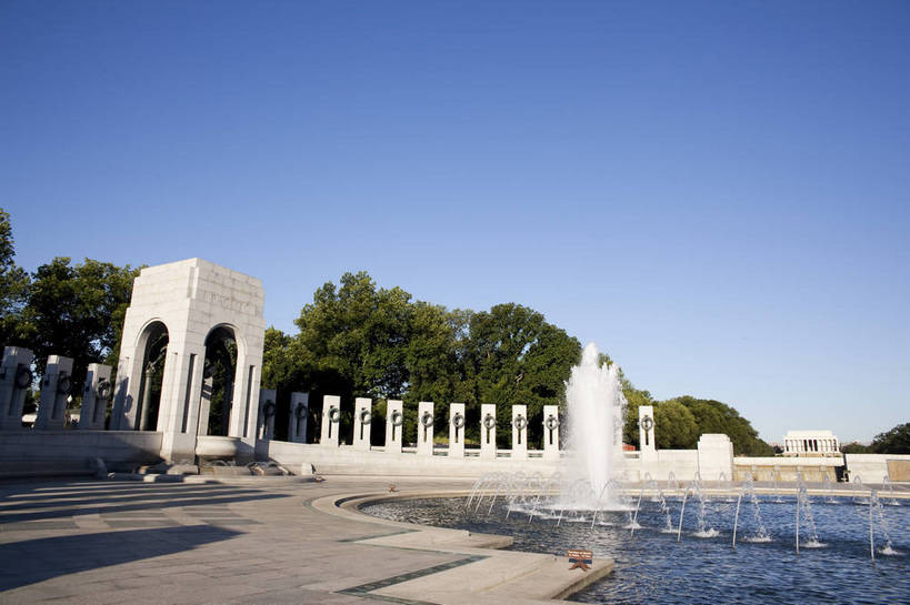 无人,横图,彩色,室外,白天,旅游,度假,名胜古迹,树林,城市风光,标志建筑,城市,地标,建筑,喷泉,华盛顿,美国,遗迹,图片,纪念碑,建筑群,古典,辉煌,古迹,文物,娱乐,建设,古建筑,现代建筑,天空,地标建筑,享受,休闲,旅游胜地,放松,摄影,文明,古文明,发展,繁荣,二战纪念碑,旅行,bj174