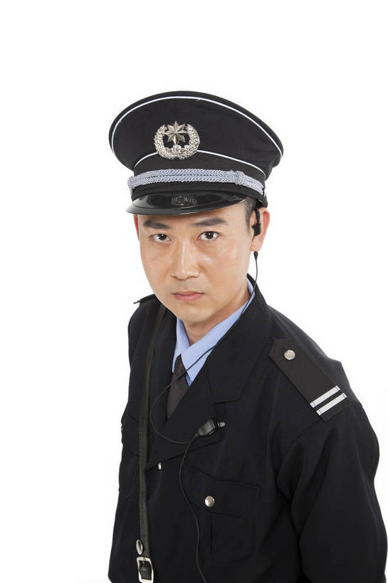 东方人,中年人,站,竖图,彩色,室内,白天,白色背景,侧面,商务,时尚,智慧,安全,成功,职员,北京,中国,仅一个人,正装,工作,图片,职业装,现代,工人,职业,成熟,自信,摄影,青春,巡逻,精明,保卫,聪明,男人,男性,年轻男性,亚洲人,中国人,年轻人,白领,保安,商人,上班族,员工,半身,影棚拍摄,愉快,匠人,劳动者,体力工,白领阶层,办公室职员,bj174