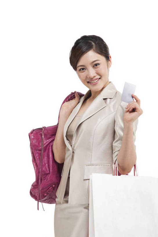 东方人,商务人士,商务女性,站,微笑,竖图,彩色,室内,白天,白色背景,侧面,衬衫,购物,商务,时尚,成功,北京,中国,仅一个人,套装,正装,包,图片,纸袋,购物袋,美丽,职业装,手袋,现代,卡片,职业,成熟,活力,可爱,美女,自信,摄影,青春,优雅,商务装,工薪阶层,端庄,精明,银行卡,年轻女性,女人,女性,亚洲人,中国人,年轻人,白领,上班族,半身,影棚拍摄,愉快,魅力,bj174