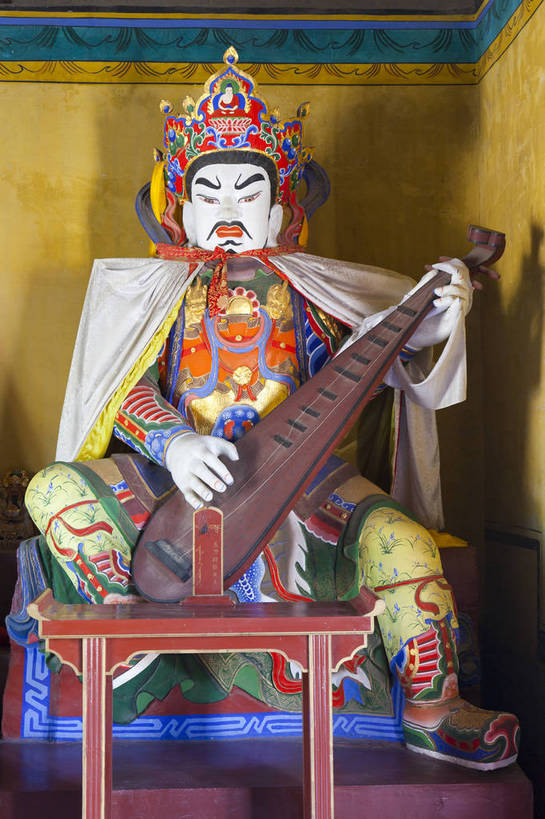 无人,寺庙,竖图,彩色,室内,白天,旅游,度假,名胜古迹,标志建筑,地标,建筑,雕塑,中国,亚洲,遗迹,雕像,图片,古迹,文物,娱乐,建设,古建筑,历史建筑,享受,休闲,旅游胜地,放松,蒙,摄影,宗教,武将,中国文化,古文明,东亚,内蒙古,呼和浩特,首府,中华人民共和国,华北地区,内蒙古自治区,呼和浩特市,玉泉区,旅行,大召寺,传统文化,bj174