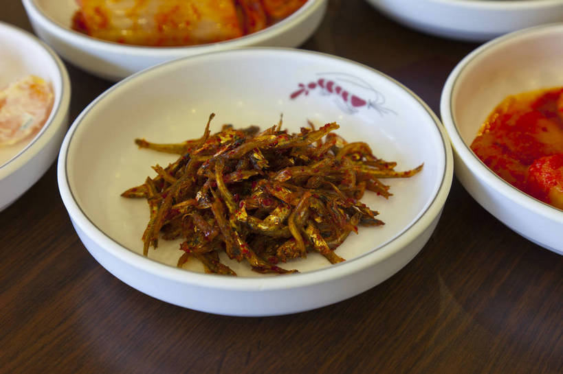 泡菜,无人,横图,彩色,室内,特写,白天,旅游,烹饪,餐具,济州岛,韩国,亚洲,图片,料理,食品,小菜,韩式,咸菜,菜肴,美食,餐饮,食物,摄影,佳肴,韩国料理,东亚,韩国菜,韩式料理,韩国泡菜,大韩民国,济州,济州道,济州特别自治道,特别自治道,韩国文化,旅行,传统文化,南朝鲜,南韩,bj174