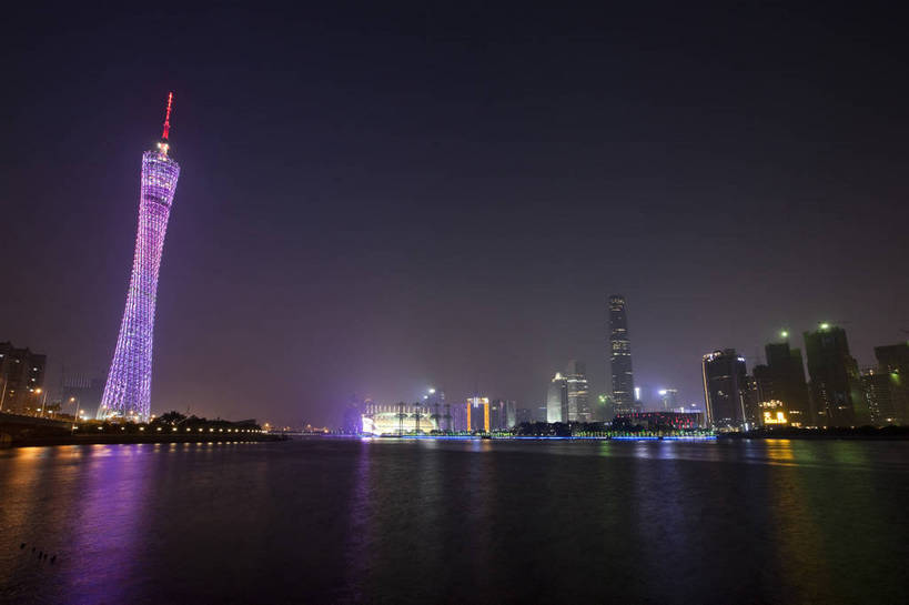 无人,横图,彩色,室外,旅游,度假,名胜古迹,标志建筑,城市,地标,建筑,夜景,广州,遗迹,图片,古迹,文物,娱乐,建设,古建筑,现代建筑,地标建筑,享受,休闲,旅游胜地,摩天大厦,放松,摄影,河畔,都市风光,文明,中国文化,古文明,珠江,繁荣,河,江,旅行,高楼,居住区,传统文化,bj174