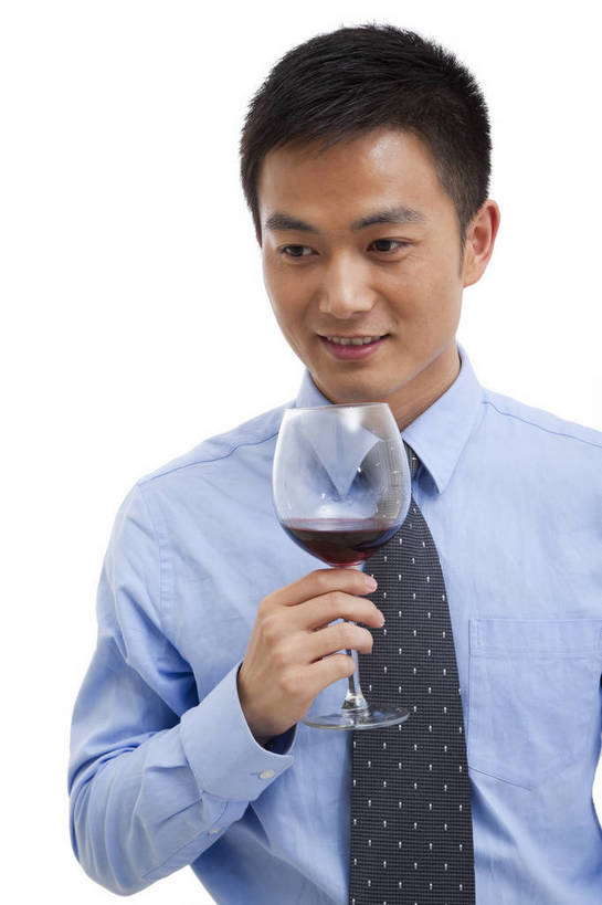 红酒,东方人,商务人士,商务男性,站,微笑,竖图,彩色,室内,白天,抠图,白色背景,正面,衬衫,商务,时尚,成功,职员,上海,中国,仅一个人,套装,正装,图片,现代,酒杯,职业,成熟,自信,举杯,摄影,青春,祝贺,商务装,工薪阶层,精明,男人,男性,年轻男性,亚洲人,中国人,年轻人,白领,商人,上班族,半身,影棚拍摄,衬衣,愉快,白领阶层,办公室职员,bj174