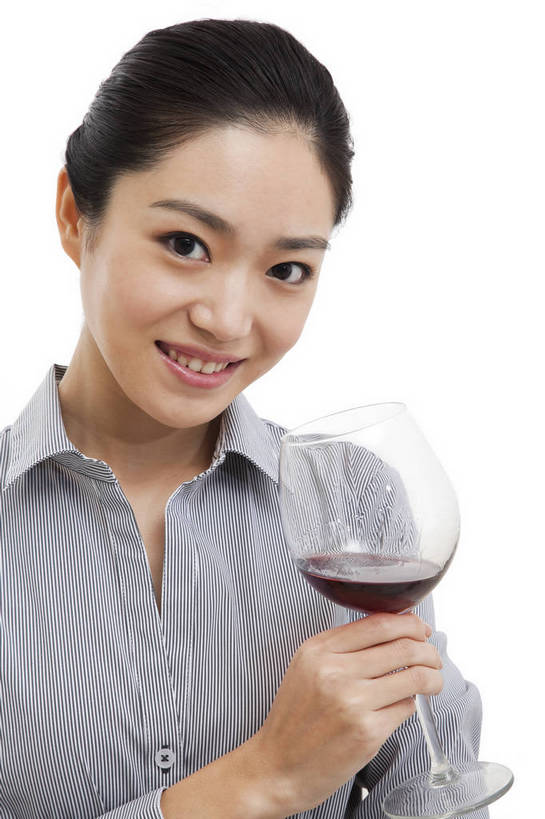 红酒,东方人,商务人士,商务女性,站,微笑,竖图,彩色,室内,白天,抠图,白色背景,正面,衬衫,商务,时尚,成功,上海,中国,仅一个人,套装,正装,图片,现代,酒杯,品尝,职业,成熟,活力,可爱,美女,自信,举杯,摄影,青春,优雅,商务装,工薪阶层,乐观,精明,年轻女性,女人,女性,亚洲人,中国人,年轻人,白领,上班族,半身,影棚拍摄,愉快,bj174