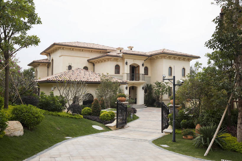 无人,花园,横图,彩色,室外,白天,时尚,草坪,别墅,阳台,建筑,酒店,广州,中国,图片,房屋,楼阁,屋子,院子,豪华,现代建筑,楼房,休闲,摄影,生活方式,度假村,房子,晒台,架空,bj174