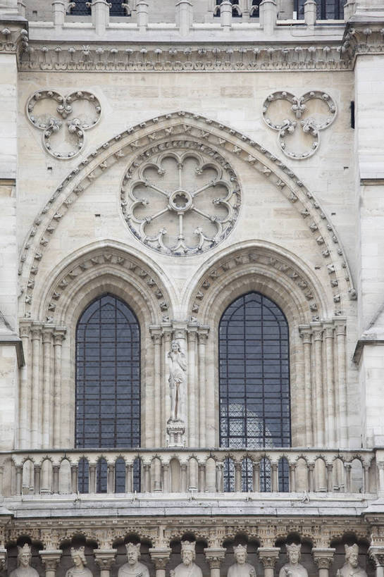 教堂,竖图,彩色,室外,特写,白天,旅游,度假,名胜古迹,标志建筑,城市,地标,建筑,雕塑,法国,巴黎,巴黎圣母院,遗迹,艺术,雕像,图片,景观,建筑群,古典,古迹,文物,娱乐,建设,古建筑,骑士,地标建筑,享受,休闲,旅游胜地,放松,竖,摄影,战士,文明,古文明,世界文化遗产,古代文明,旅行,传统文化,bj174